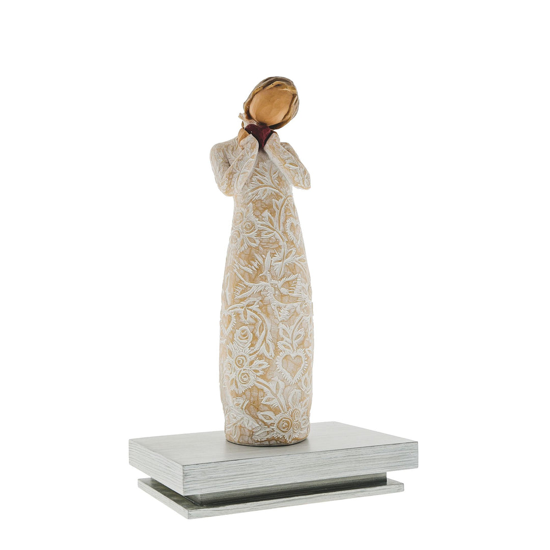Je t'aime (I Love You) Figurine by Willow Tree